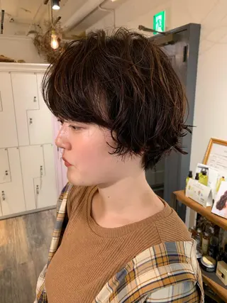 ショート パーマ 安村 美奈のヘアスタイル