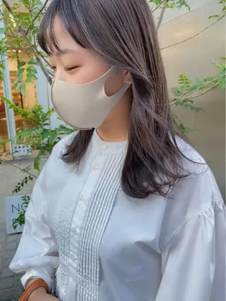 ミディアム カラー パーマ ヘアアレンジ 🫧umu.🫧韓国 /レイヤー/ハッシュのヘアスタイル