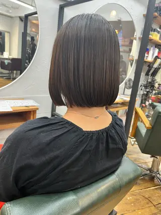 ミディアム ツチダ カホのヘアスタイル