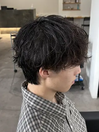 パーマ メンズ 内山 翔太のヘアスタイル