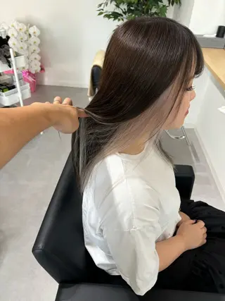 ロング ケアブリーチ 黒瀬有汰のヘアスタイル