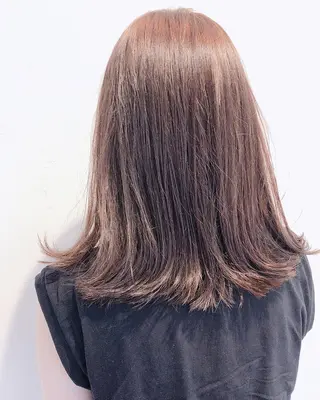 ミディアム カラー 伊藤 さやかのヘアスタイル