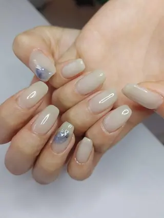 ネイル étoile(エトワール)所属・山田 可愛のネイルデザイン