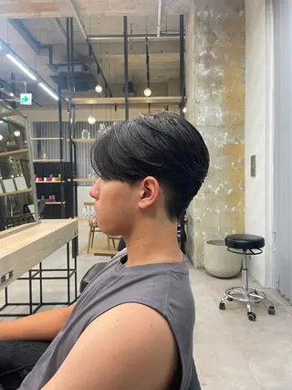 メンズ カラー&縮毛 kotojiのヘアスタイル