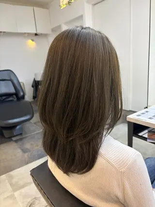 セミロング カラー 🥀韓国ヘア🥀 宮津真菜のヘアスタイル