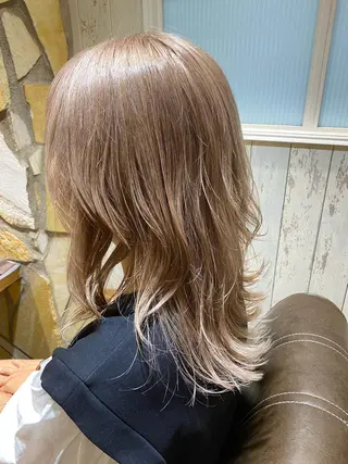ミディアム カラー kawabe maikoのヘアスタイル