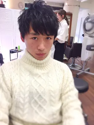ショート カラー パーマ メンズ 成松 勇治のヘアスタイル
