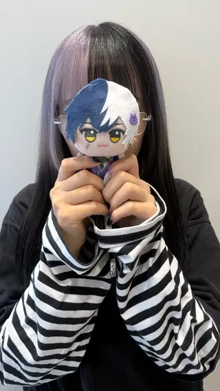 ロング カラー インナーカラー 推し ブリーチ 髪質改善のヘアスタイル