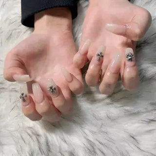 ロング mao .のネイルデザイン