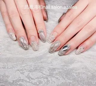 ネイル R inのネイルデザイン