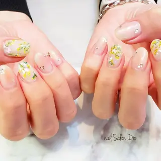 ネイル Nail salon Dioのネイルデザイン