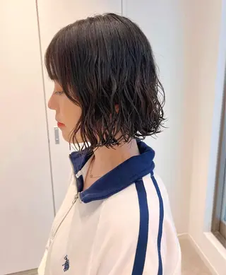 ショート パーマ 🫧艶感カラー /Ruu🫧のヘアスタイル