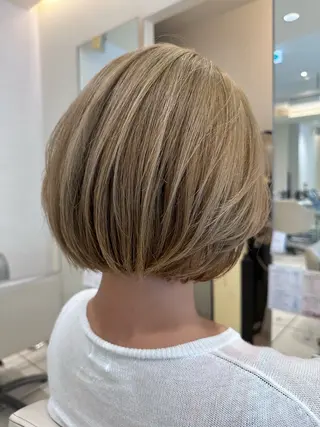 ショート 松下仁美 /切りっぱなしボブのヘアスタイル