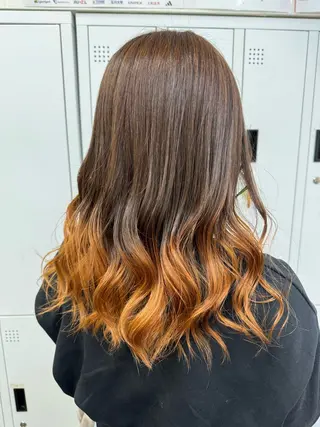 セミロング 横浜🦋ハイトーン 🫐シャドウルーツのヘアスタイル
