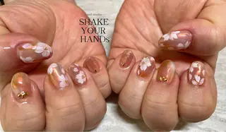 ネイル ネイルスタジオ シェイクユアハンズのネイルデザイン