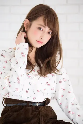 ミディアム カラー パーマ みうら ミウラのヘアスタイル