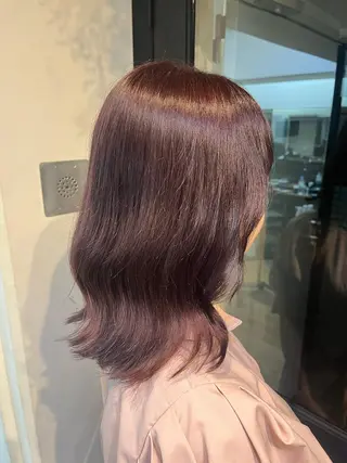ミディアム Airi 韓国y2k ハイレイヤーのヘアスタイル