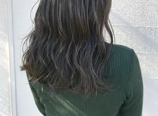 セミロング 中川 茜里のヘアスタイル