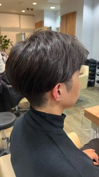 メンズ 透明感/ハイトーン Annaのヘアスタイル