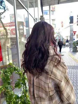 ロング カラー デザインカラー✨新倉 佑奈のヘアスタイル
