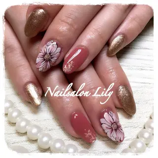 ネイル Lily*nail 🌻Mii🌻のネイルデザイン