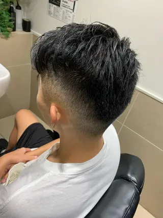 ショート メンズ 羽木 隆徒のヘアスタイル