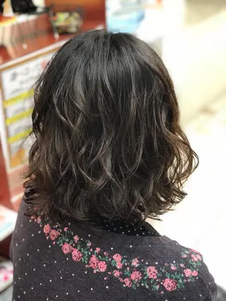 ショート カラー パーマ 髪質改善カラー🎗️ 滝沢純のヘアスタイル