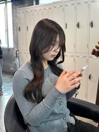 ロング カラー ハイトーン 横浜💞ミオのヘアスタイル