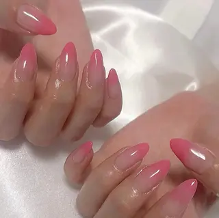 カラー 奥山 恵美のネイルデザイン