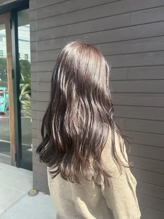 ロング カラー ヘアアレンジ 🤍 minaのヘアスタイル