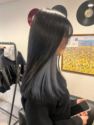 ロング カラー ulu. amiのヘアスタイル