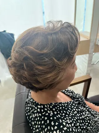 ショート カラー nicahair maiのヘアスタイル