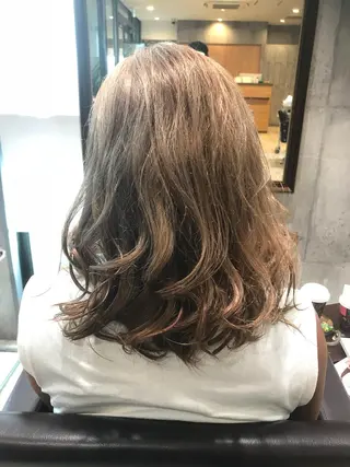 ミディアム カラー パーマ ヘアアレンジ メンズ キッズ ネイル マツエク・マツパ EnBlesS西宮 マンツーマン神道有基のヘアスタイル