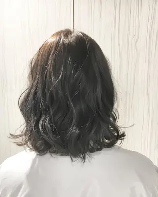 ミディアム カラー パーマ ヘアアレンジ ✨艶髪✨透明感✨ 山内大樹のヘアスタイル