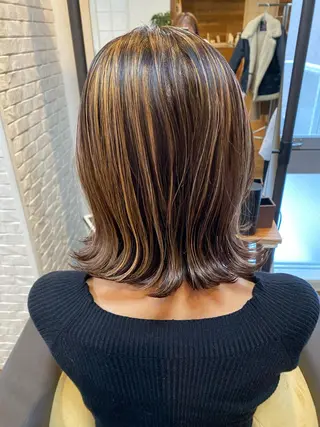 ミディアム カラー 伊藤 さやかのヘアスタイル