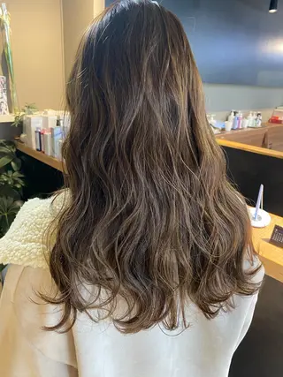 ロング カラー ヘアアレンジ メンズ キッズ ネイル マツエク・マツパ 透明感カラー🤎 ゆりのヘアスタイル