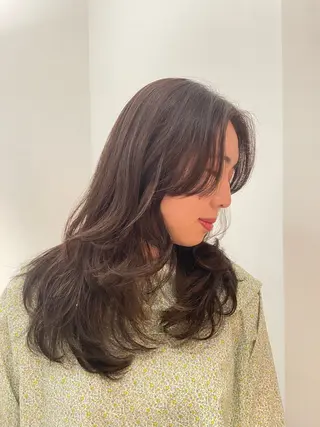 ロング 土屋 桃佳のヘアスタイル