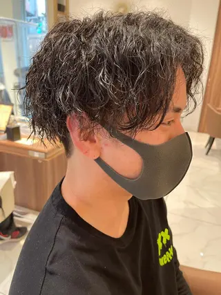 ショート 成田 一貴のヘアスタイル