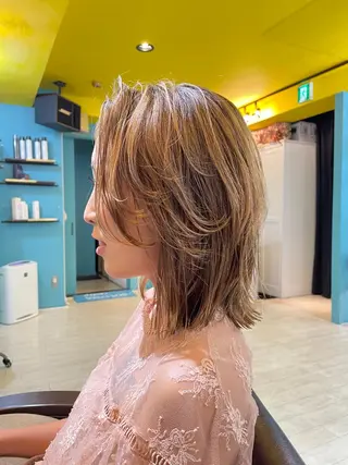 ミディアム カラー 末石 智のヘアスタイル
