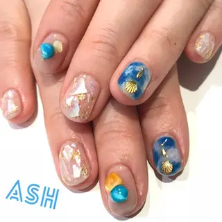 ネイル 🩵NORIKO 上品ネイルが得意🩵のネイルデザイン