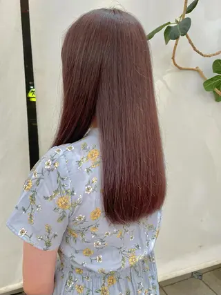 ロング カラー 塩谷 雪花のヘアスタイル