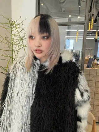 セミロング カラー 🦋レイヤーカット ミドリカワ🦋のヘアスタイル