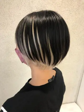 ショート 阿部 美咲のヘアスタイル