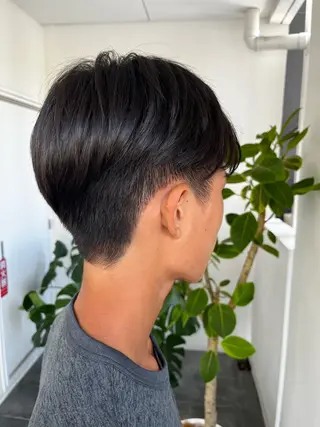 メンズ SHIINA 香椎宮前店のヘアスタイル