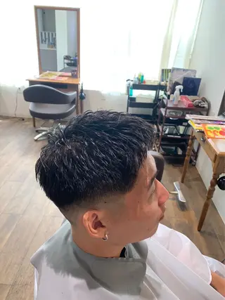 ショート メンズ 李 泰宇のヘアスタイル