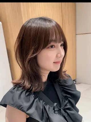 ショート カラー レイヤーカット/透明 感カラー🐬永井瑠栞のヘアスタイル