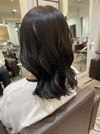 セミロング カラー 前橋 姫奈のヘアスタイル