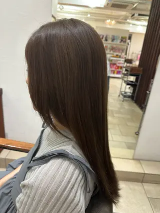 セミロング カラー 我満 宏映のヘアスタイル