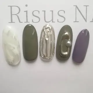 ミディアム Risus NAILのネイルデザイン