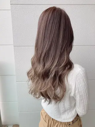 ロング 平野 朋未のヘアスタイル